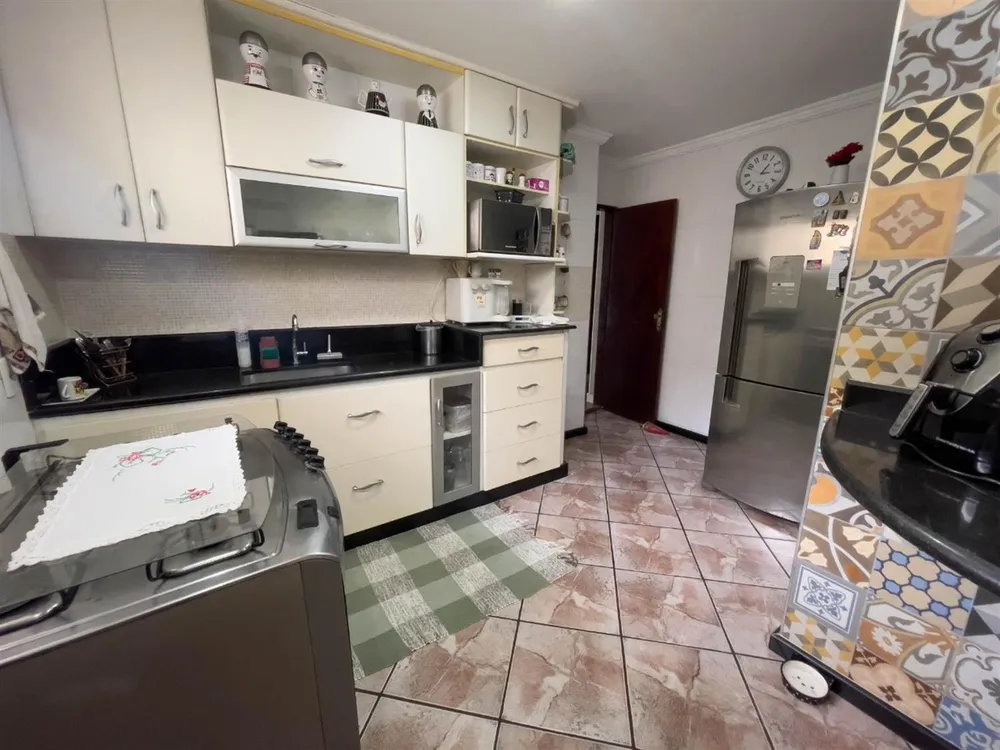 Casa, 4 quartos, 254 m² - Foto 2