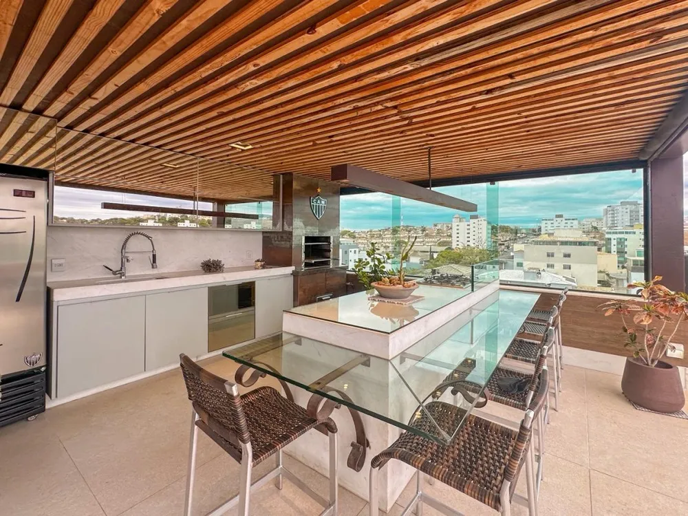 Cobertura, 4 quartos, 210 m² - Foto 2