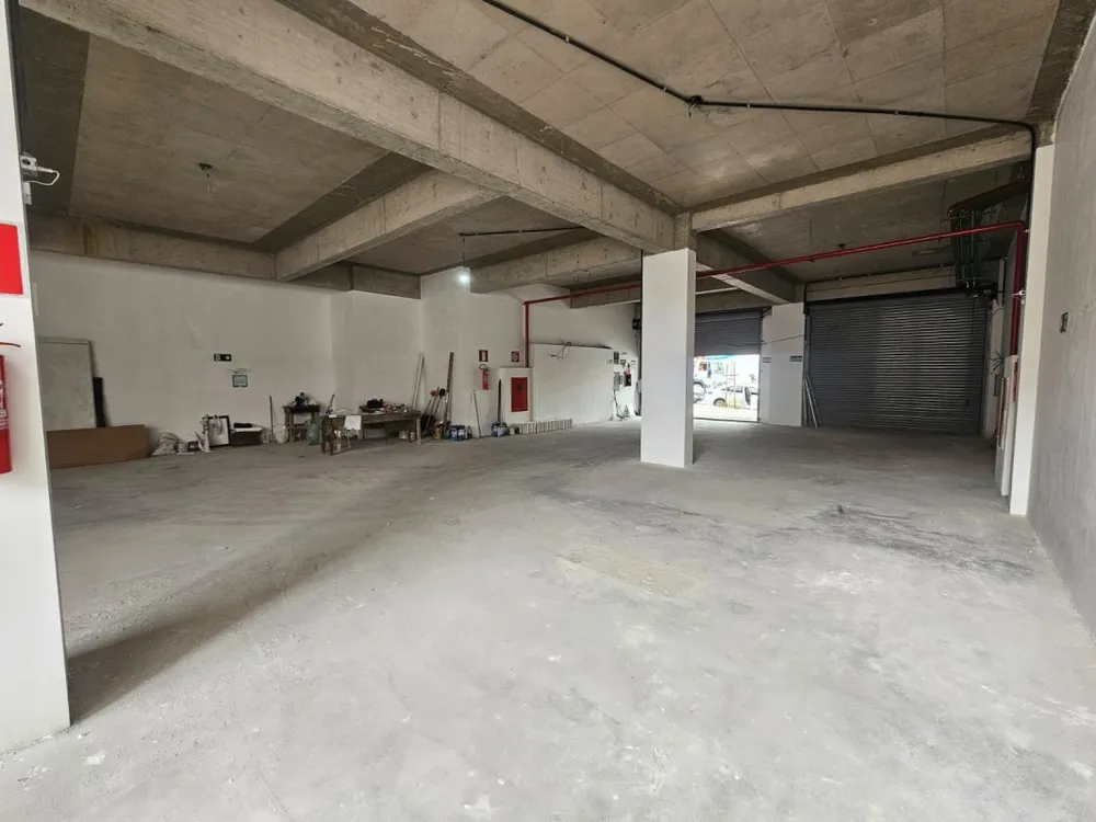 Loja-Salão, 141 m² - Foto 1