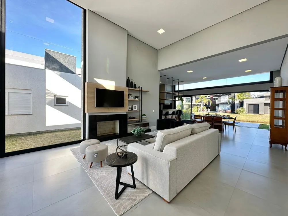 Casa de Condomínio, 4 quartos - Foto 1
