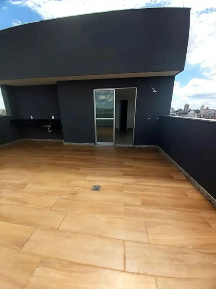Cobertura, 3 quartos, 135 m² - Foto 4