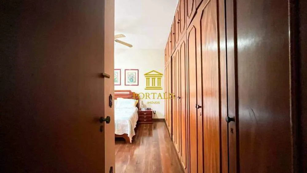 Casa, 5 quartos, 342 m² - Foto 11