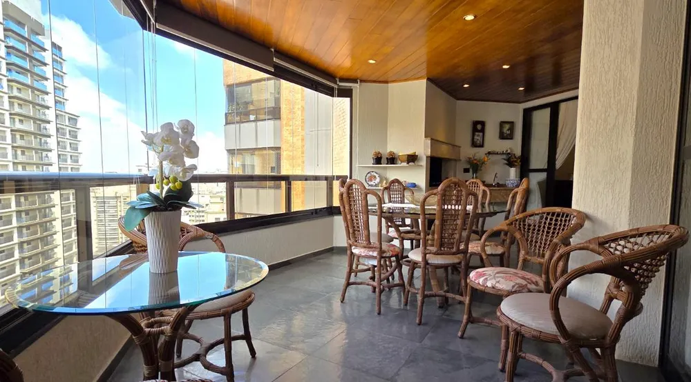 Apartamento, 5 quartos, 4984 m² - Foto 2