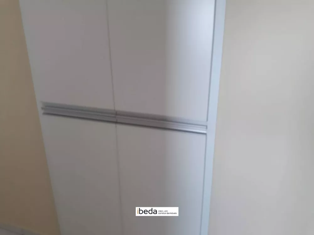 Apartamento à venda com 2 quartos, 55m² - Foto 11