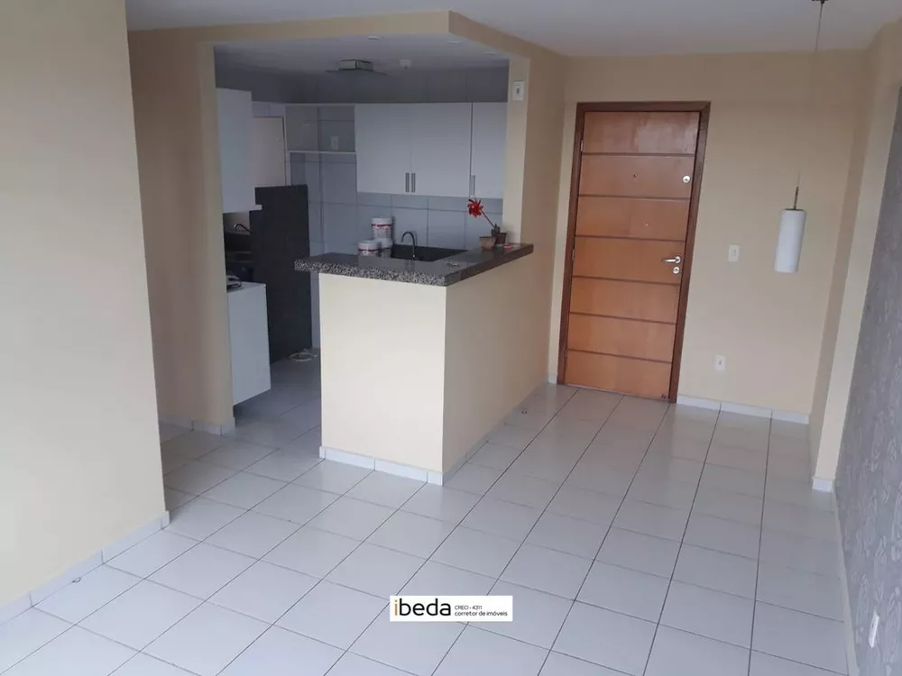 Apartamento à venda com 2 quartos, 55m² - Foto 2