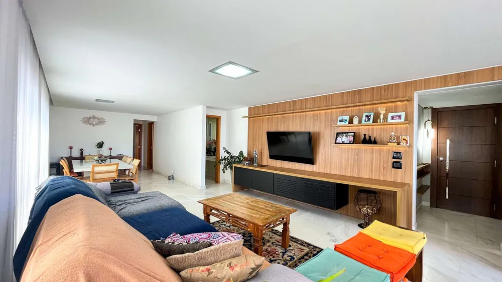 Apartamento, 3 quartos, 168 m² - Foto 2