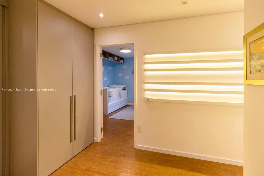 Apartamento, 4 quartos, 243 m² - Foto 10