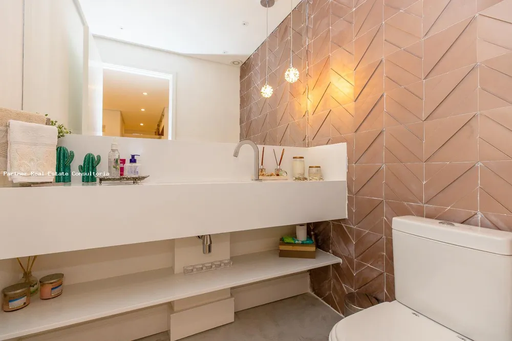 Apartamento, 4 quartos, 243 m² - Foto 1