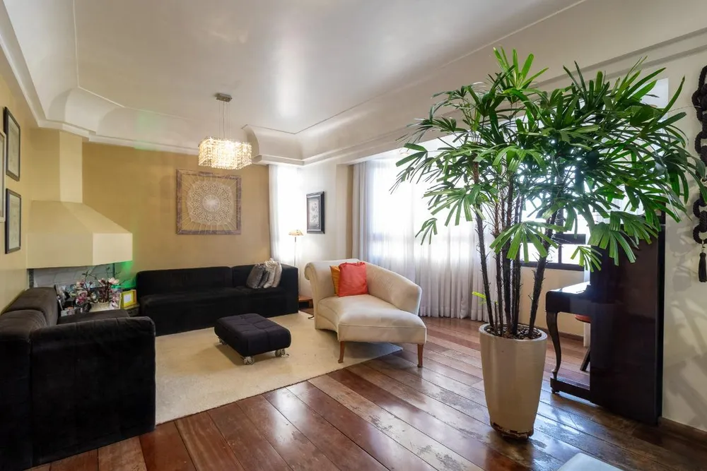 Apartamento, 4 quartos, 196 m² - Foto 2
