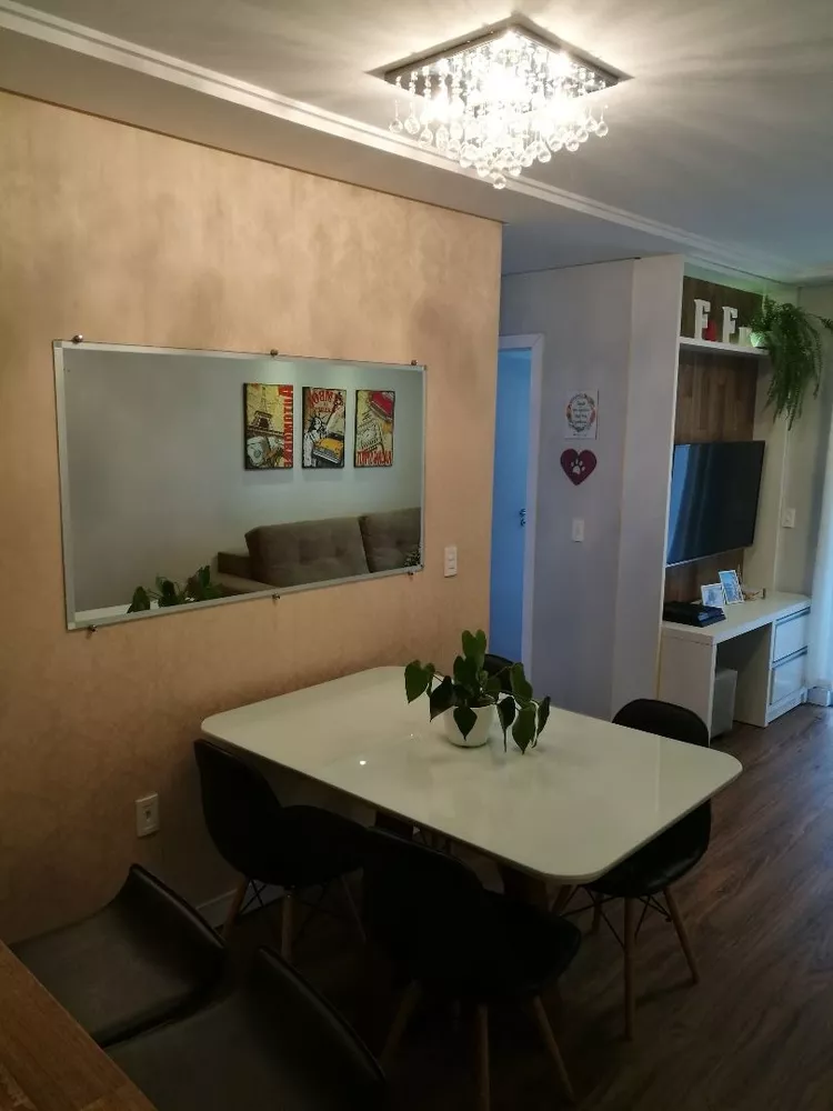 Apartamento à venda com 2 quartos, 55m² - Foto 2