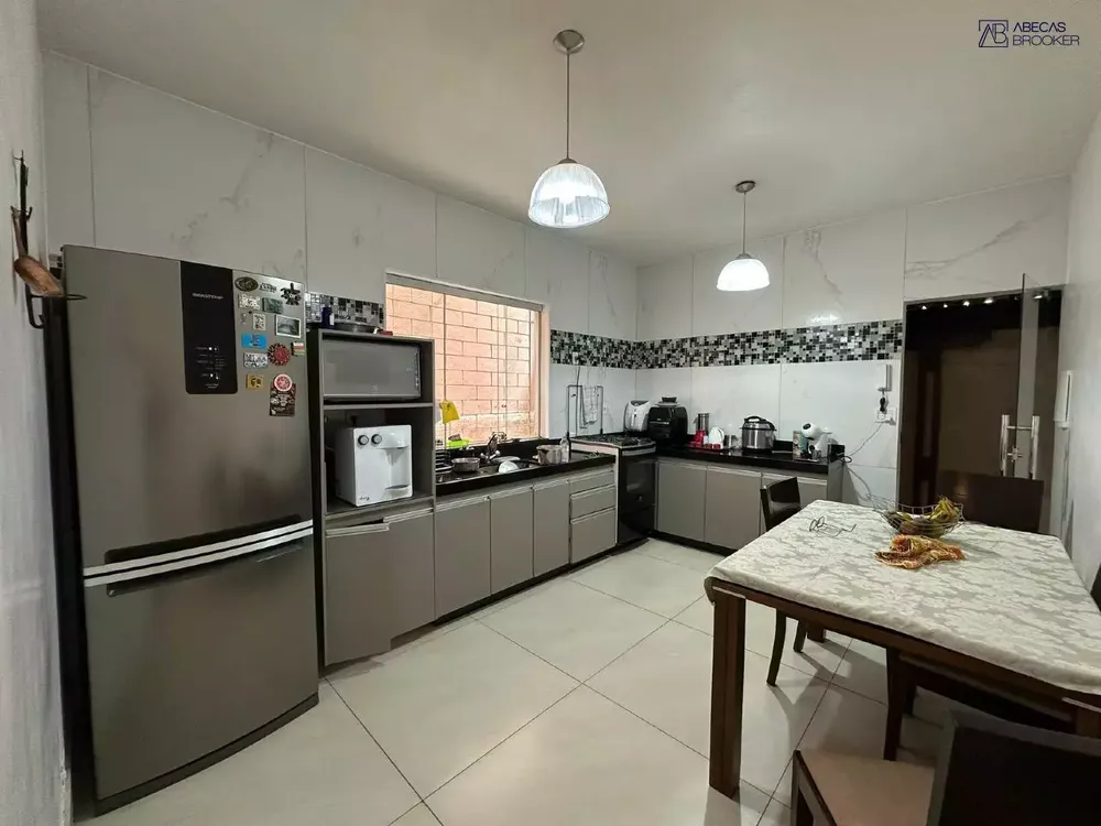 Casa, 4 quartos, 360 m² - Foto 2