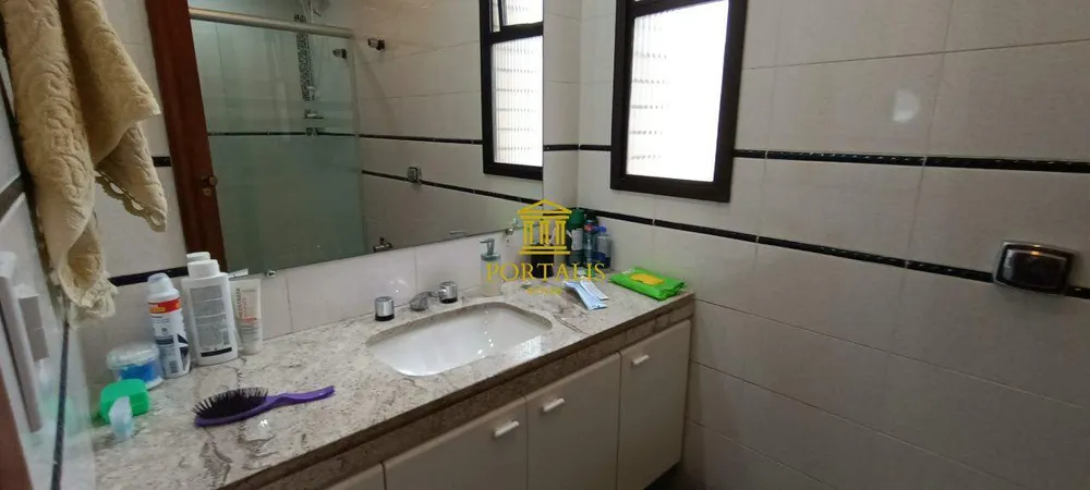 Apartamento, 4 quartos, 130 m² - Foto 12