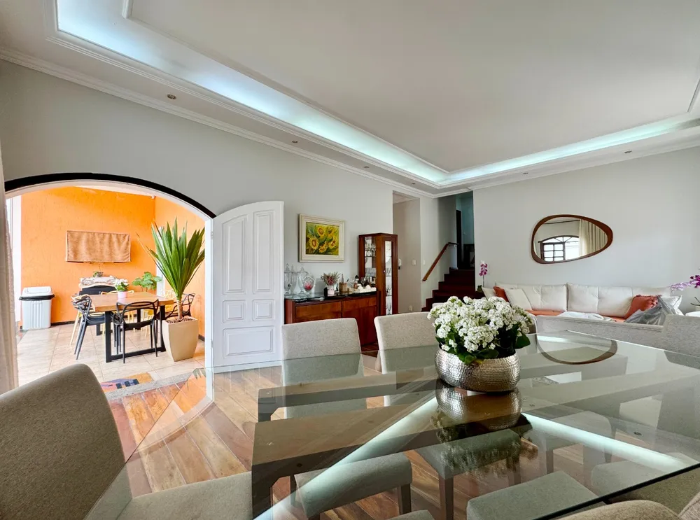 Casa, 3 quartos, 397 m² - Foto 3