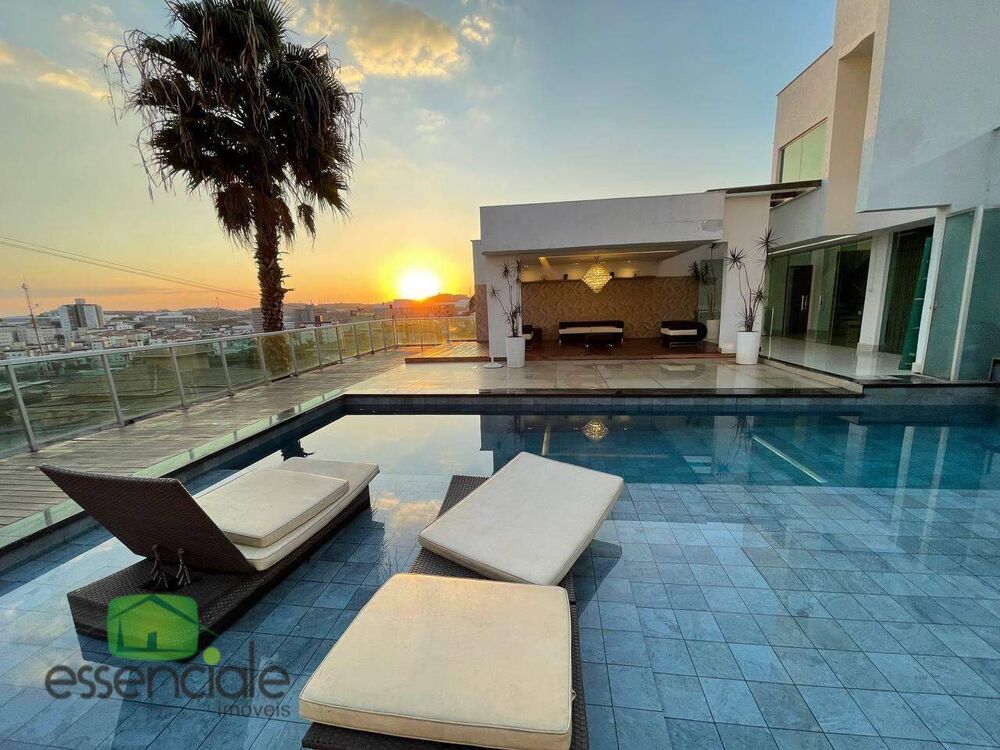 Casa à venda com 4 quartos, 478m² - Foto 1