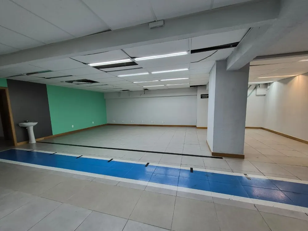 Loja-Salão, 1767 m² - Foto 2