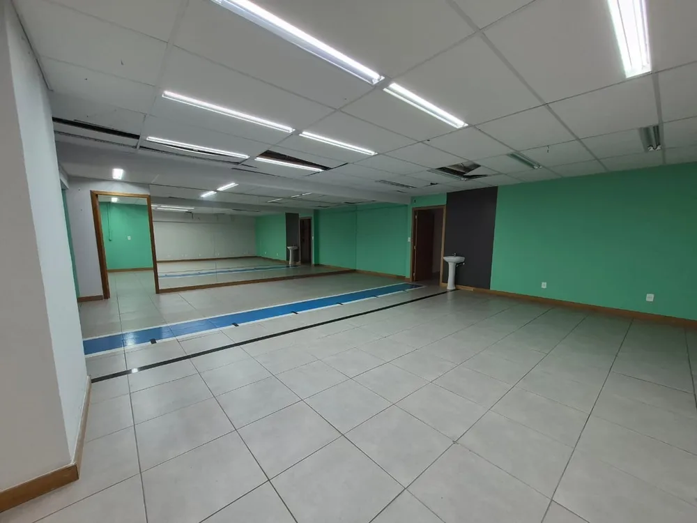 Loja-Salão, 1767 m² - Foto 1