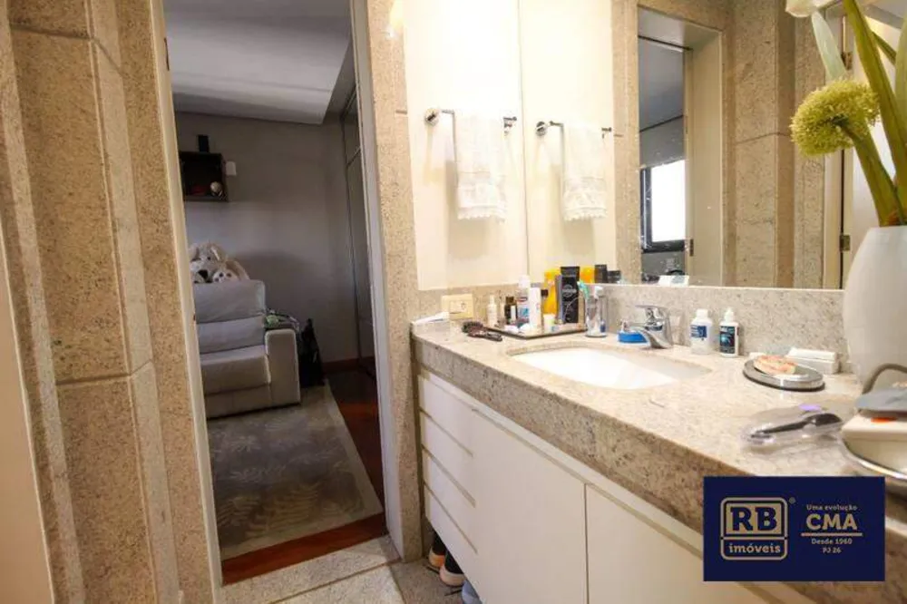 Apartamento, 4 quartos, 216 m² - Foto 4