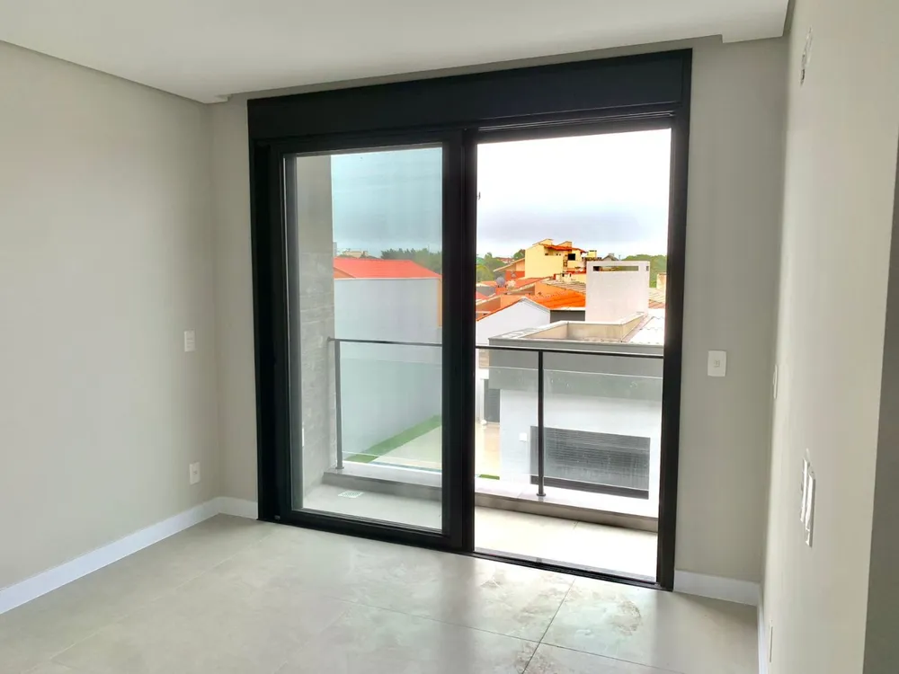 Casa, 4 quartos, 260 m² - Foto 12