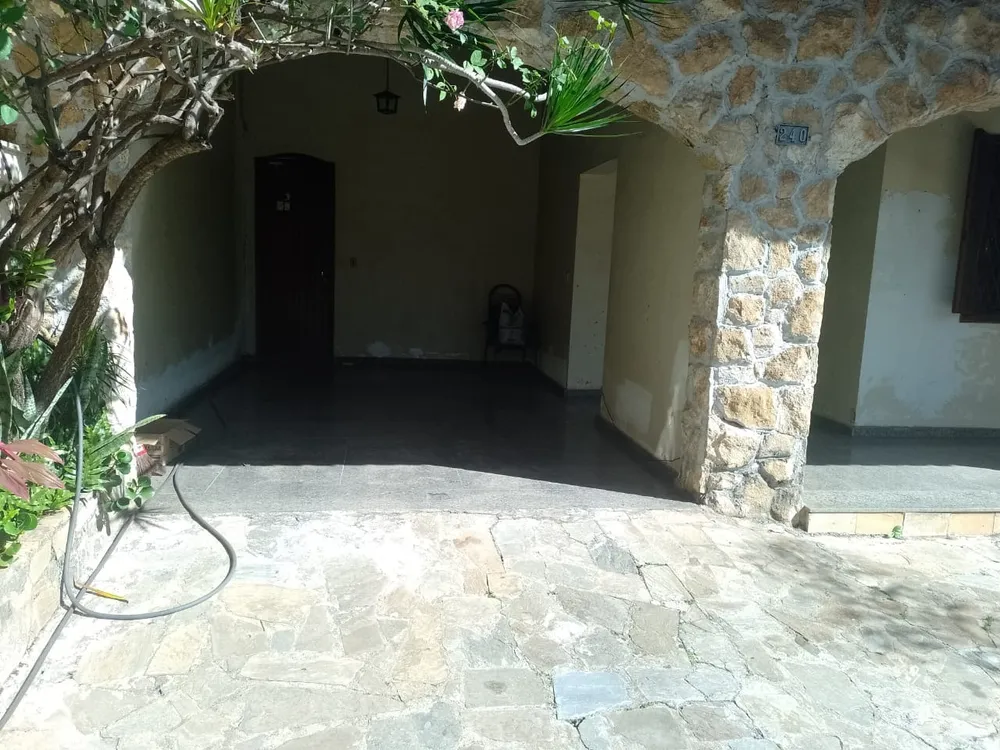 Casa, 4 quartos, 331 m² - Foto 3