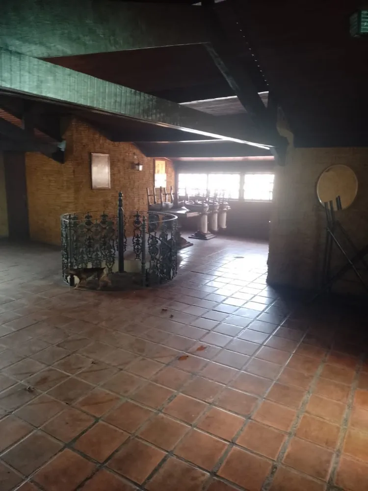 Casa, 4 quartos, 331 m² - Foto 5