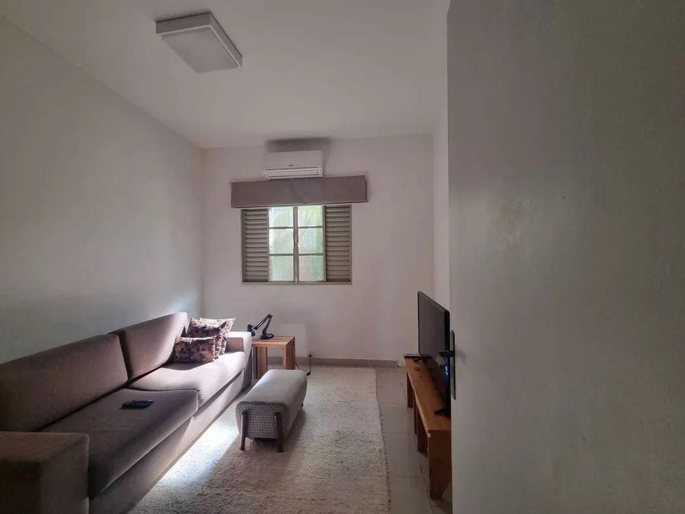 Casa à venda com 3 quartos, 200m² - Foto 17