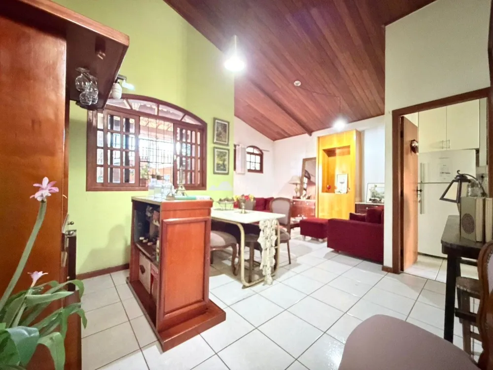 Casa, 4 quartos, 180 m² - Foto 9