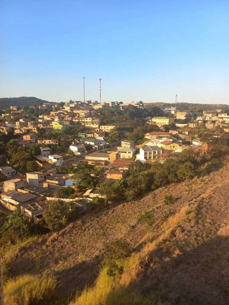 Terreno, 1800 m² - Foto 2