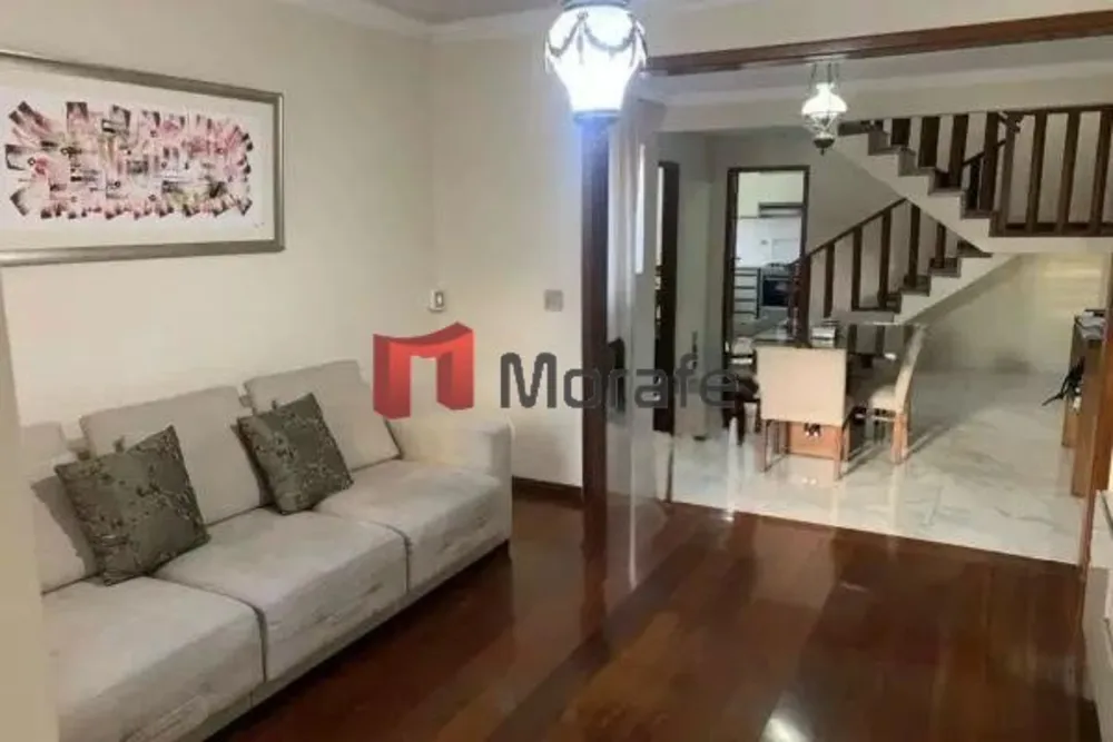 Casa, 3 quartos, 211 m² - Foto 1