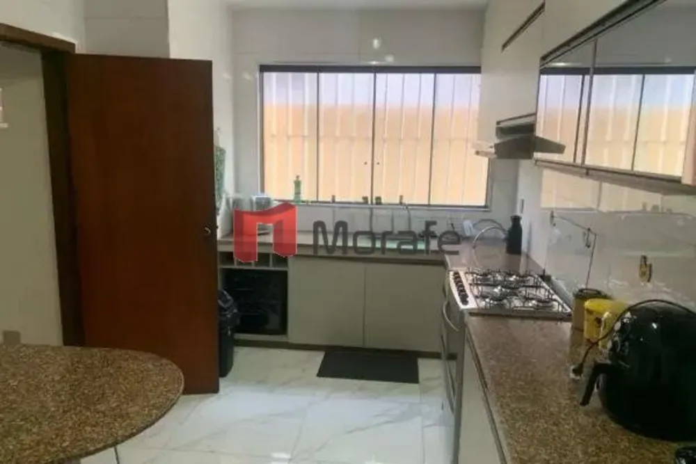 Casa, 3 quartos, 211 m² - Foto 10