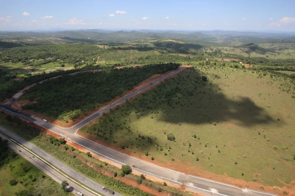 Terreno, 2 hectares - Foto 3