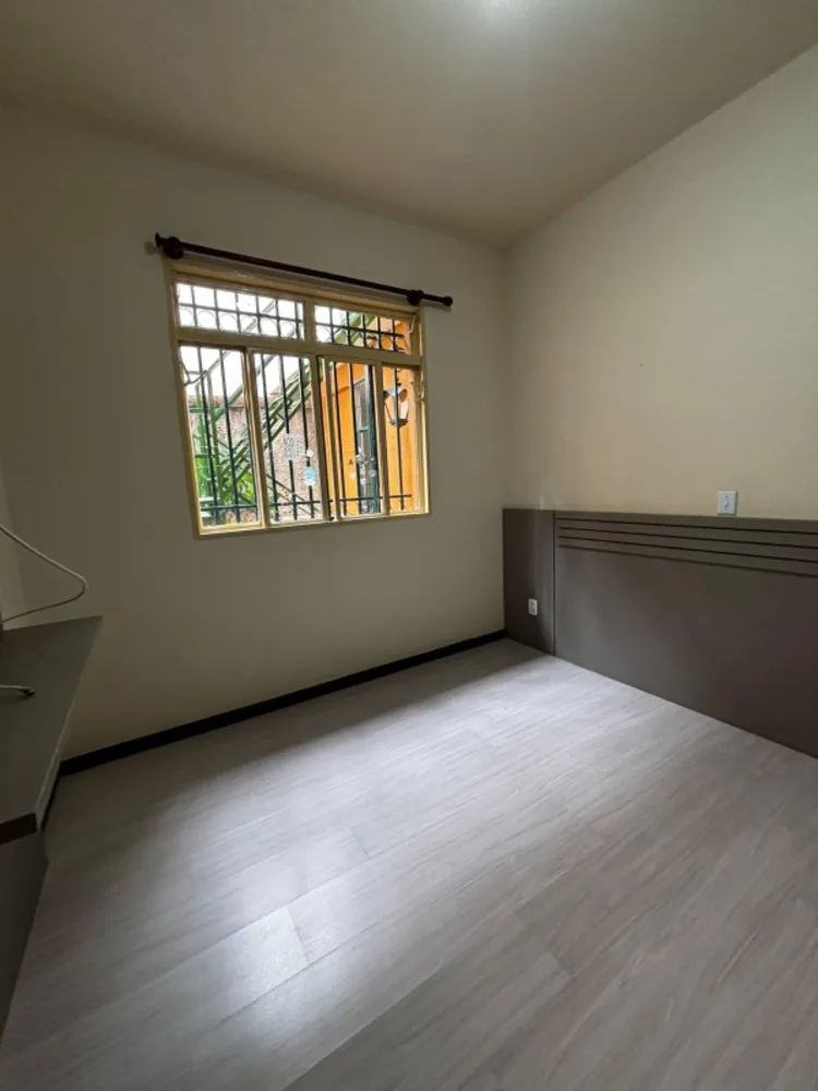 Casa, 3 quartos, 250 m² - Foto 11