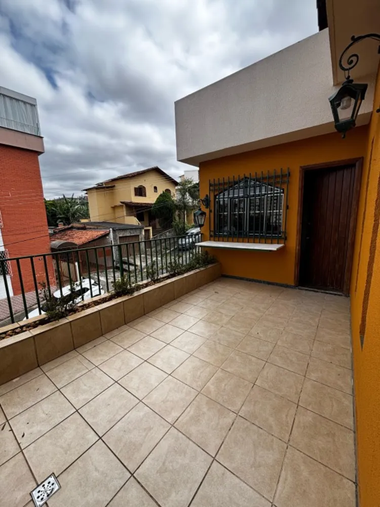 Casa, 3 quartos, 250 m² - Foto 2