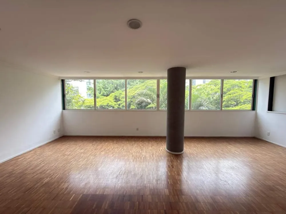 Apartamento, 3 quartos, 160 m² - Foto 1