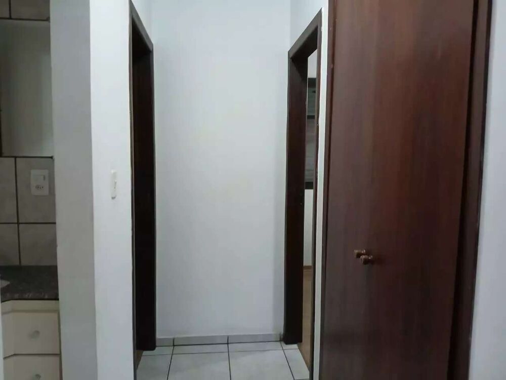 Apartamento à venda com 2 quartos, 75m² - Foto 8