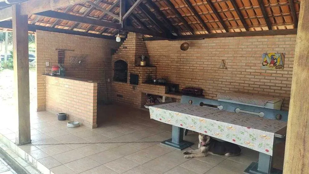 Chácara, 4 quartos, 420 m² - Foto 1