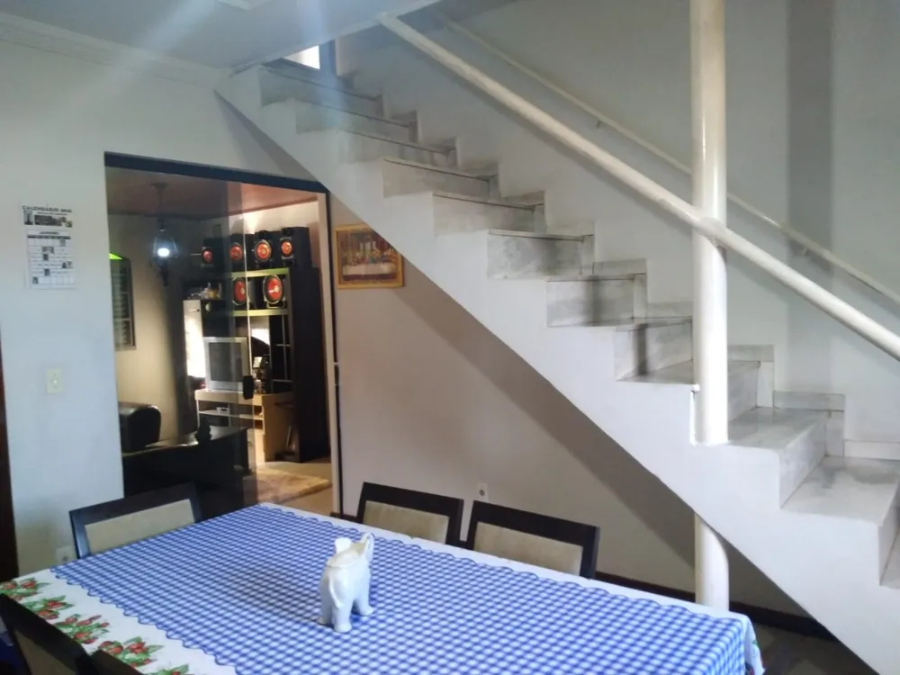 Casa, 6 quartos, 120 m² - Foto 6