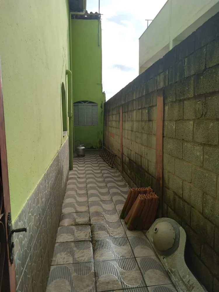 Casa, 6 quartos, 120 m² - Foto 3