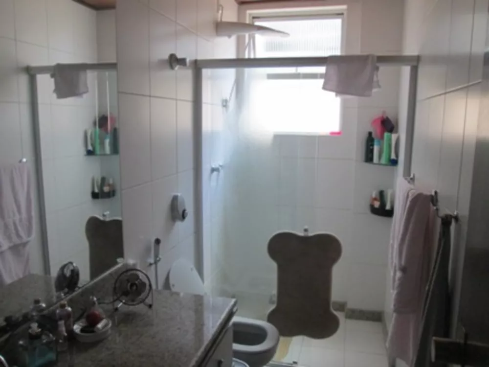 Apartamento à venda com 3 quartos, 196m² - Foto 7