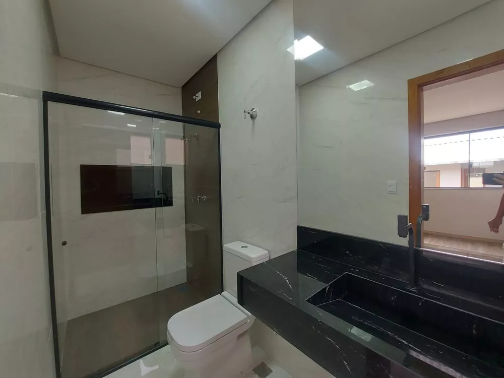 Casa à venda com 4 quartos, 177m² - Foto 15