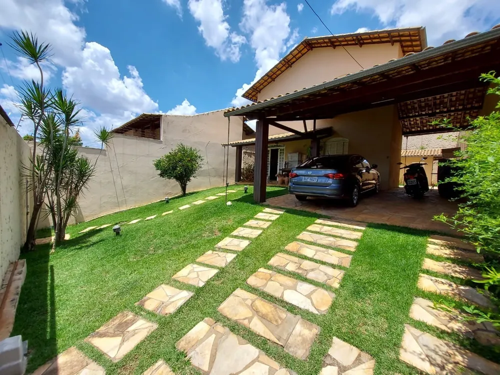 Casa, 4 quartos, 232 m² - Foto 3