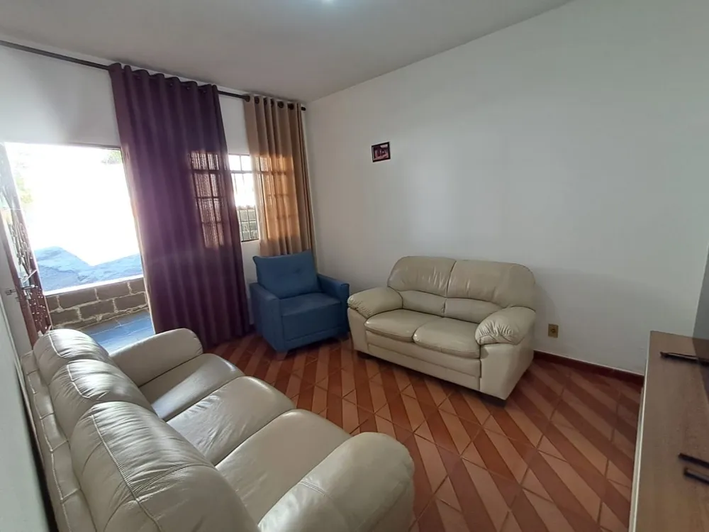 Casa, 3 quartos, 163 m² - Foto 1