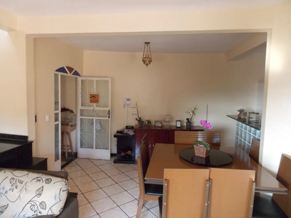 Casa, 3 quartos, 362 m² - Foto 4