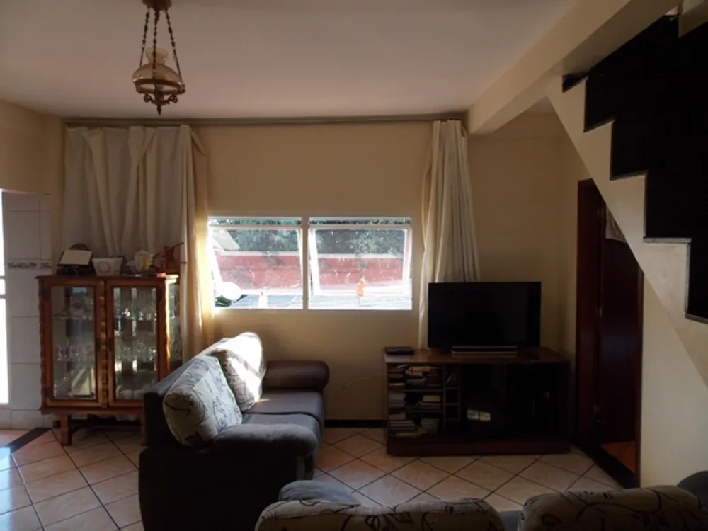 Casa, 3 quartos, 362 m² - Foto 2