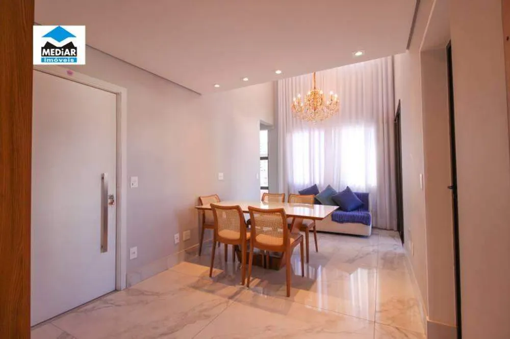 Cobertura, 3 quartos, 213 m² - Foto 3