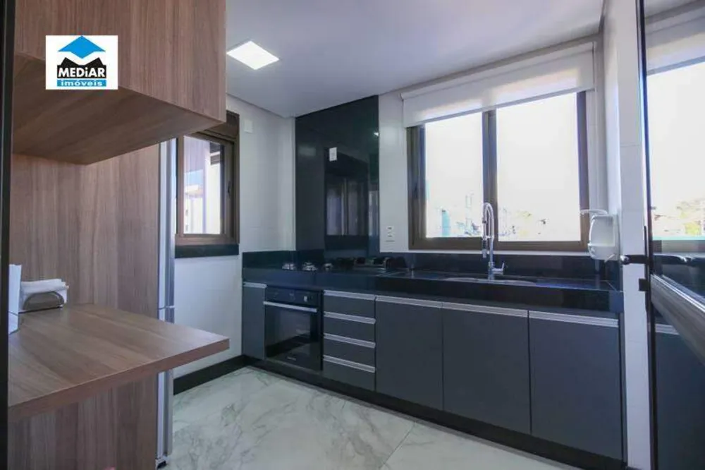 Cobertura, 3 quartos, 213 m² - Foto 9