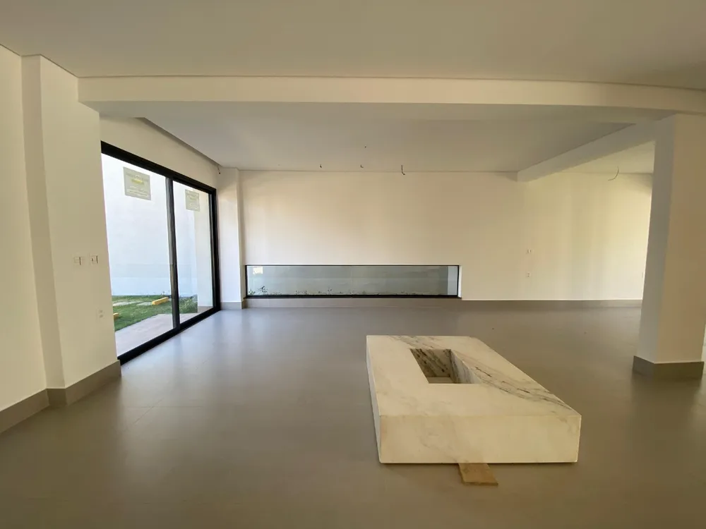 Casa, 3 quartos, 209 m² - Foto 4