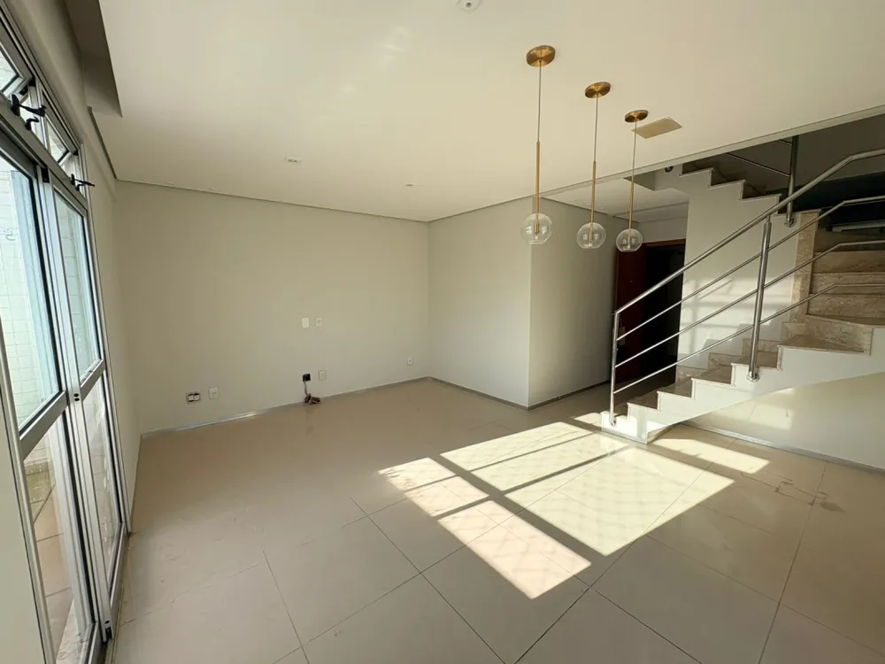 Cobertura, 3 quartos, 160 m² - Foto 2
