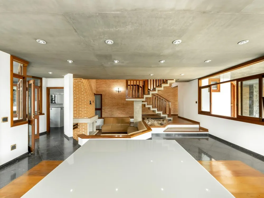 Casa, 4 quartos, 750 m² - Foto 1