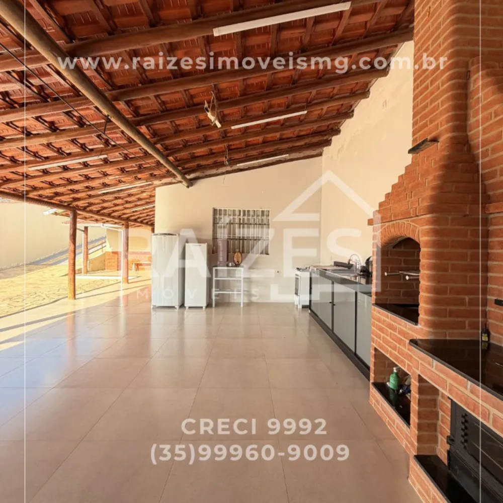Chácara, 3 quartos, 2000 m² - Foto 1