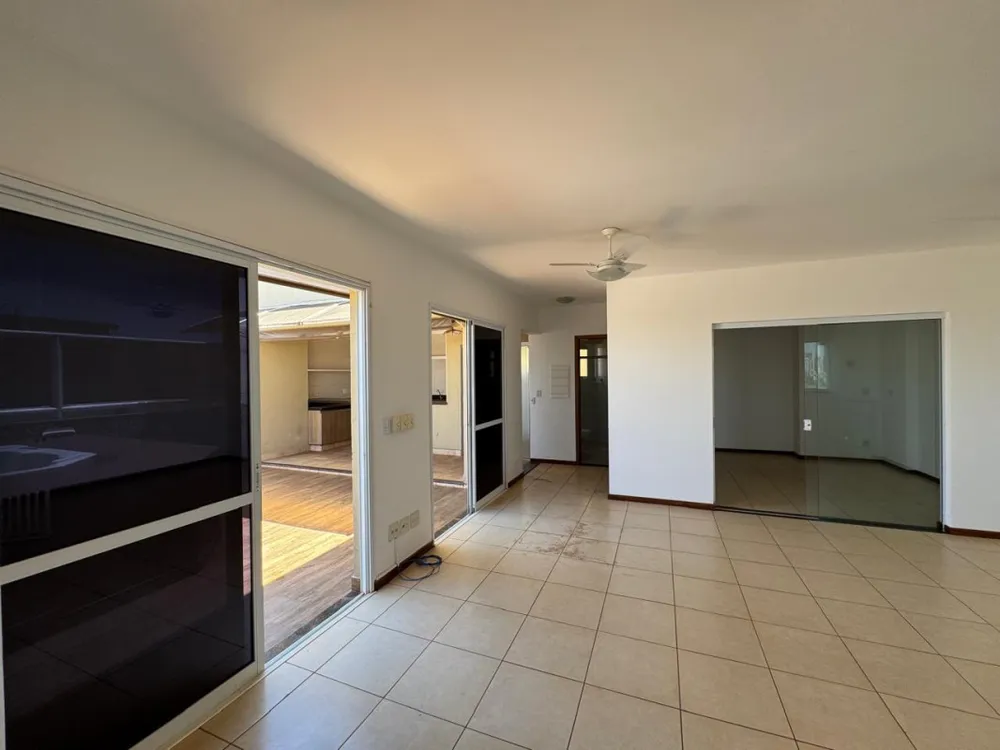 Cobertura, 3 quartos, 209 m² - Foto 17